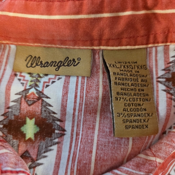 Wrangler Retro Women’s XXL Long Sleeve Pearl Snap Shirt Red Southwestern Aztec - Picture 6 of 8